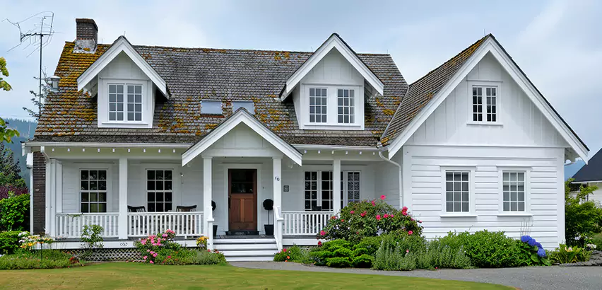 Professional Roofing and Siding Services in Crystal Lake, IL